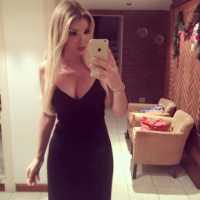 Terme Escort Bayanları'ndan Büyüleyici Bir Güzellik: Müge